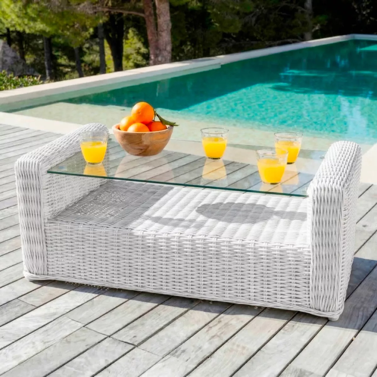 Salon de jardin en résine tressée 7 places 5 pcs Calvi Blanc et taupe