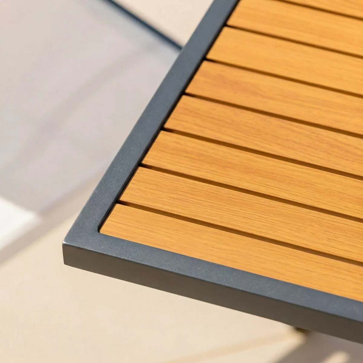 Gartentisch ausziehbar Murano Aluminium mit Holz-Optik (bis zu 12 Pers.) - Anthrazitgrau 4