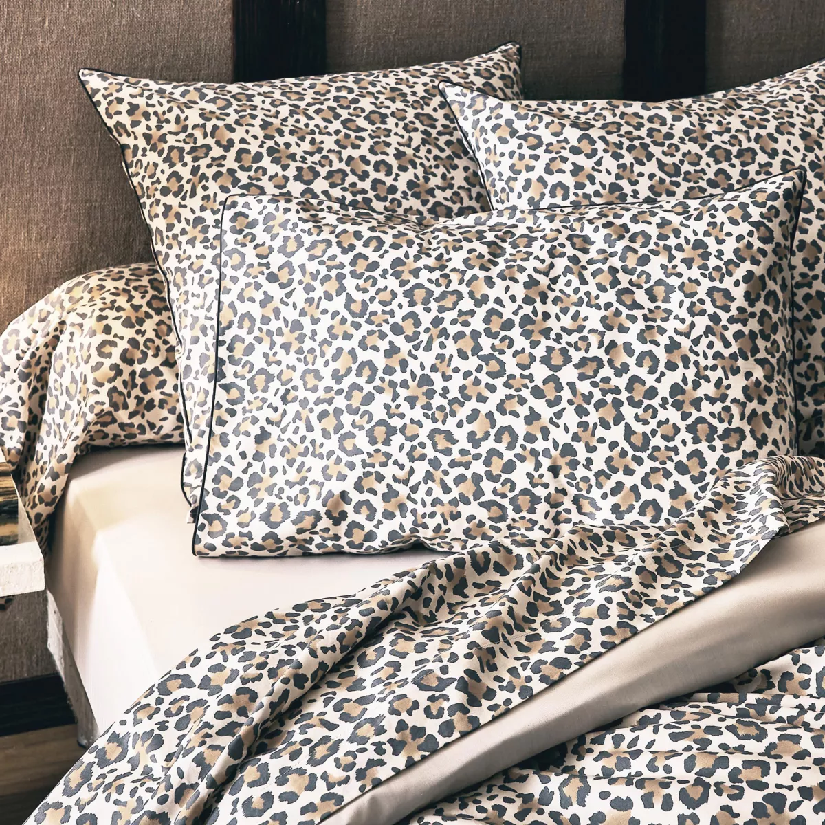 Federa per cuscino quadrata in percalle di cotone (65 x 65 cm) Leopardo Beige