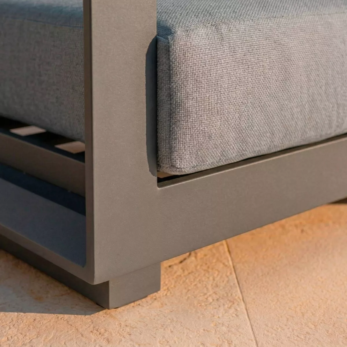 Fauteuil de jardin détente en aluminium Elba Gris anthracite