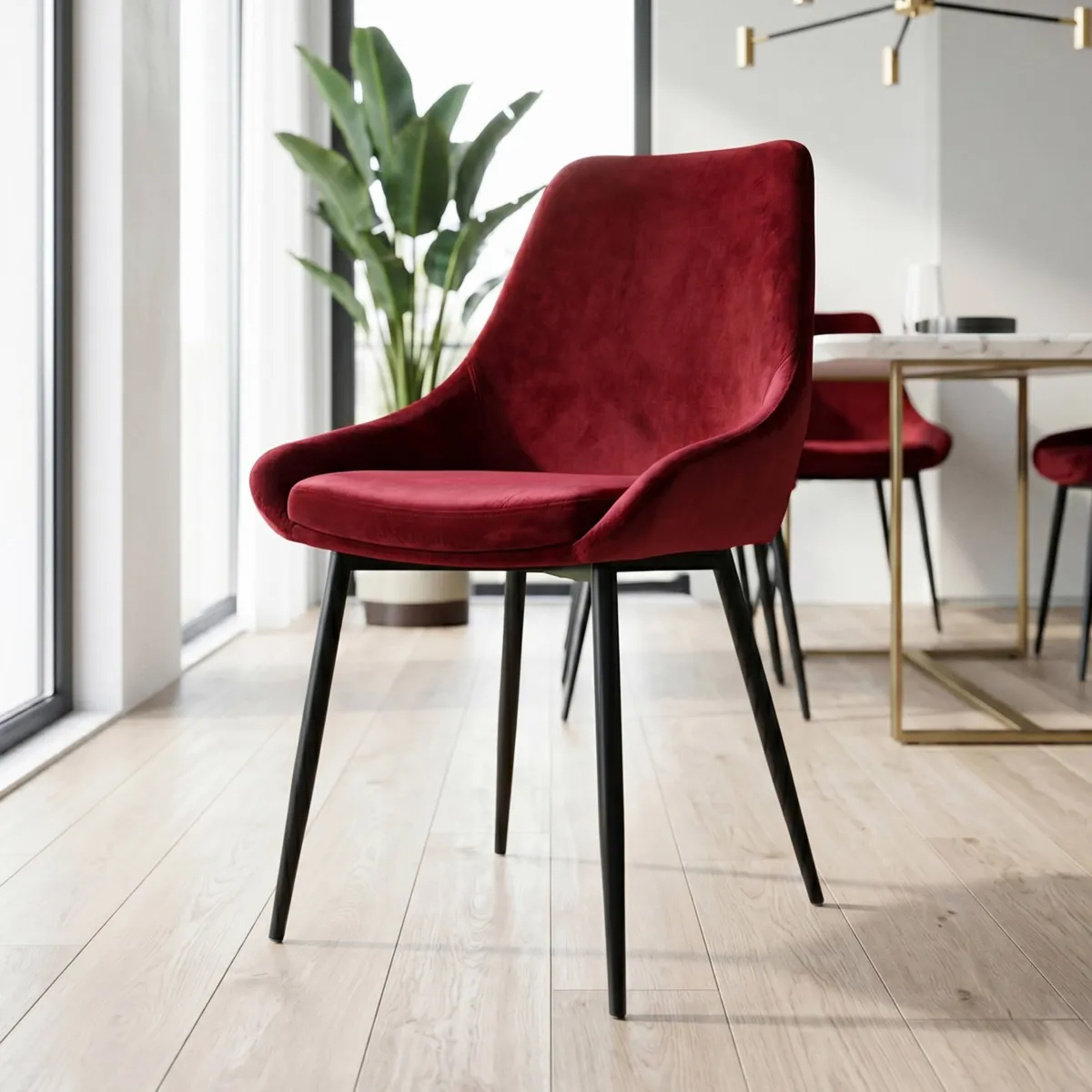 LOT DE 2  Chaise en velours rouge - LxPxH:48 x 55 x 84 cm BARI