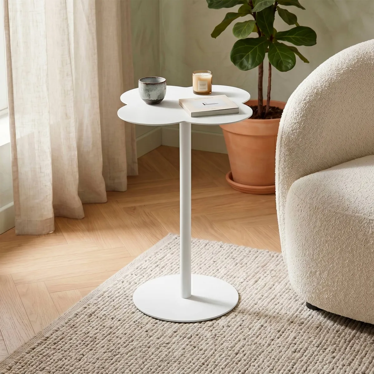 Tavolino d'appoggio in metallo (H53 cm) Lysa Bianco