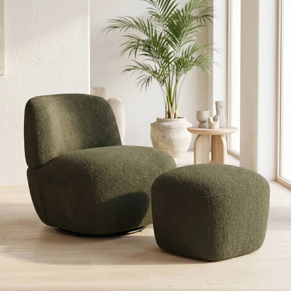 Poltrona girevole in bouclé (seduta 45 cm) Nyxor Verde scuro