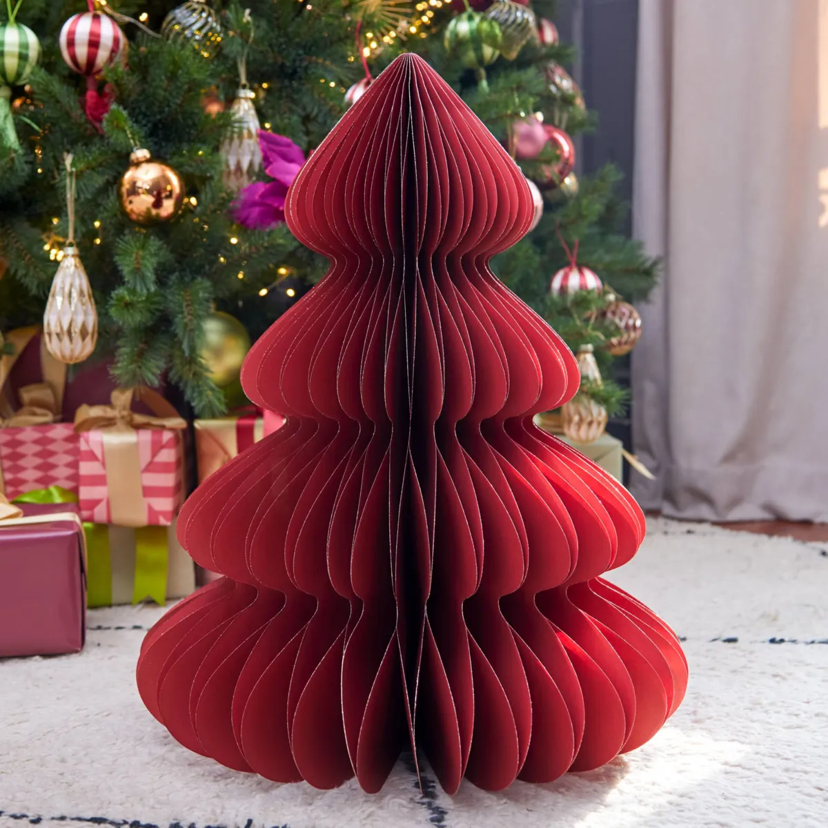 Albero di Natale in carta da tavolo (H60 cm) Chiusura Magnetica Rosso