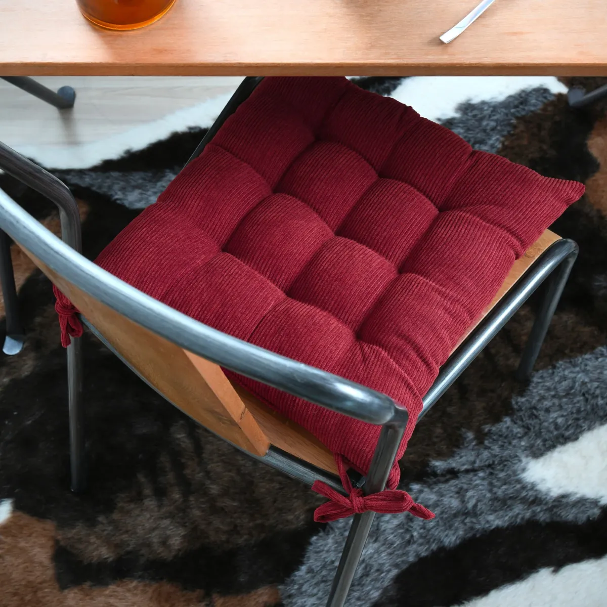 Cuscino quadrato per sedia in velluto a coste (38 x 38 cm) Dandy Bordeaux