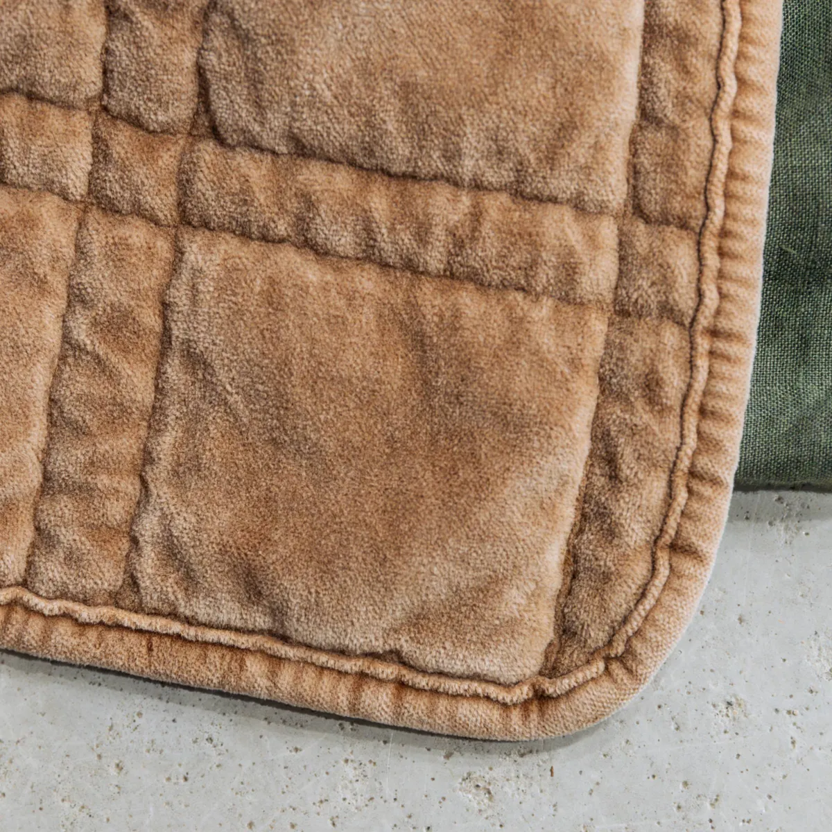 Copri letto in velluto a coste (260 x 240 cm) Livia Camel