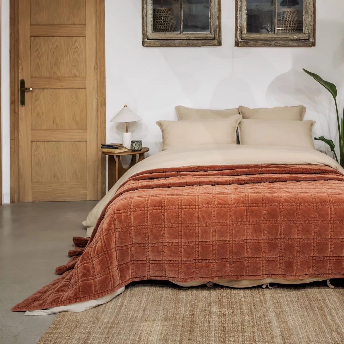 Copriletto in velluto a coste (260 x 240 cm) Livia Terracotta