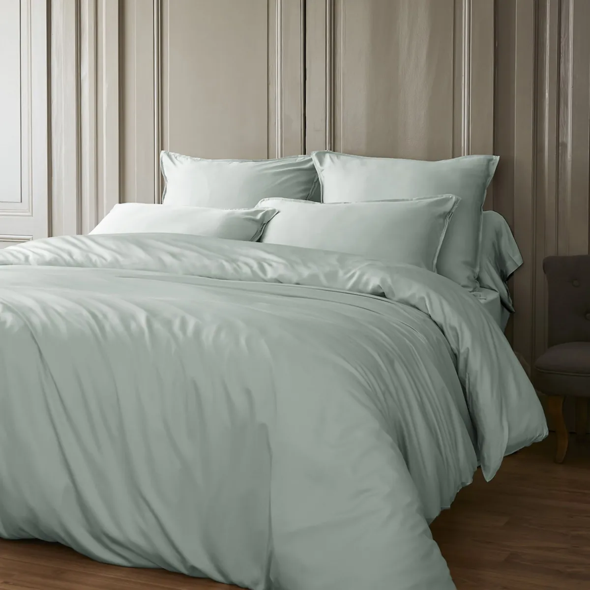 Lenzuolo sopra in satin di bambù (240 x 300 cm) Sienna Verde eucalipto