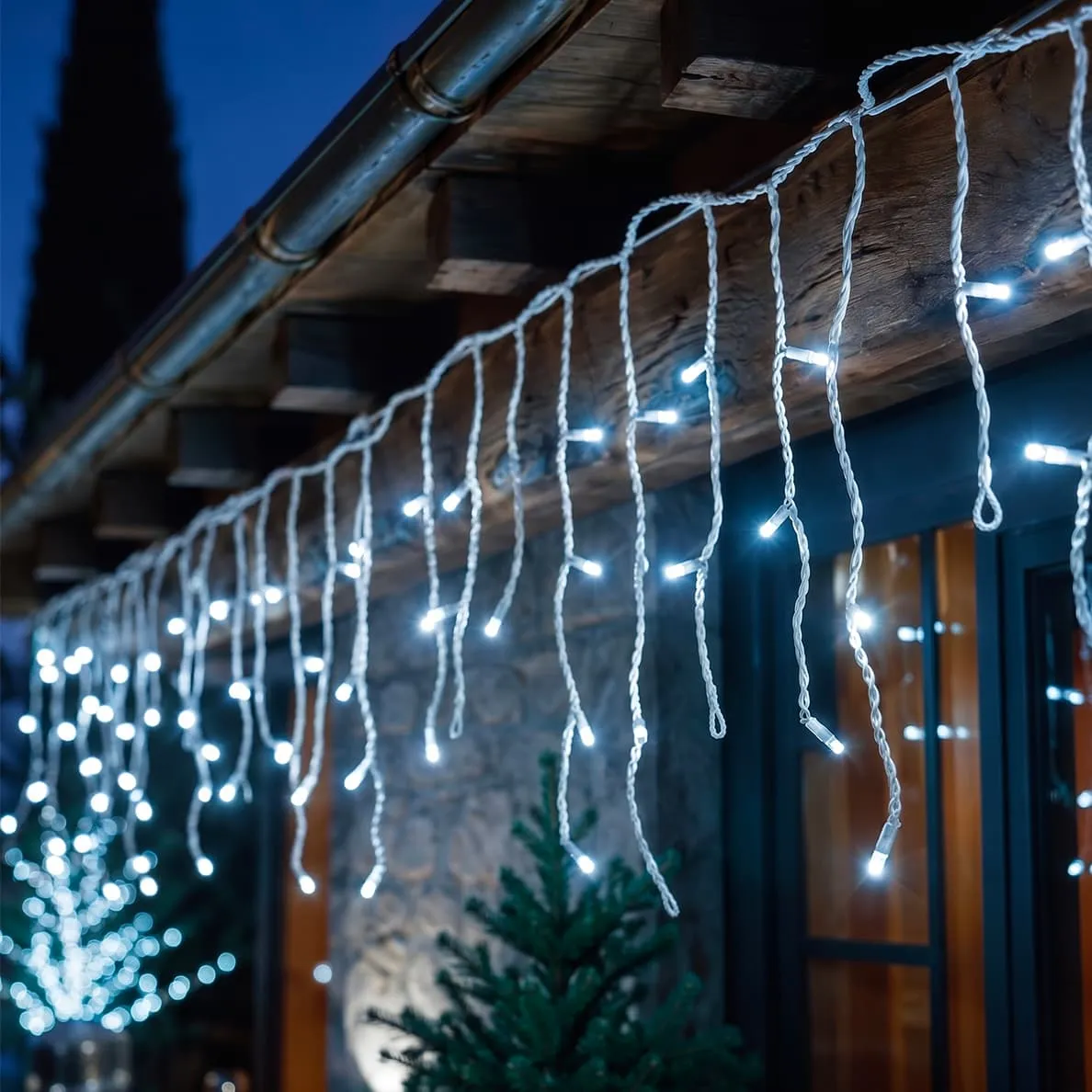 Stalattite luminosa con pile 14 m 384 LED cavo bianco Durawise Bianco freddo