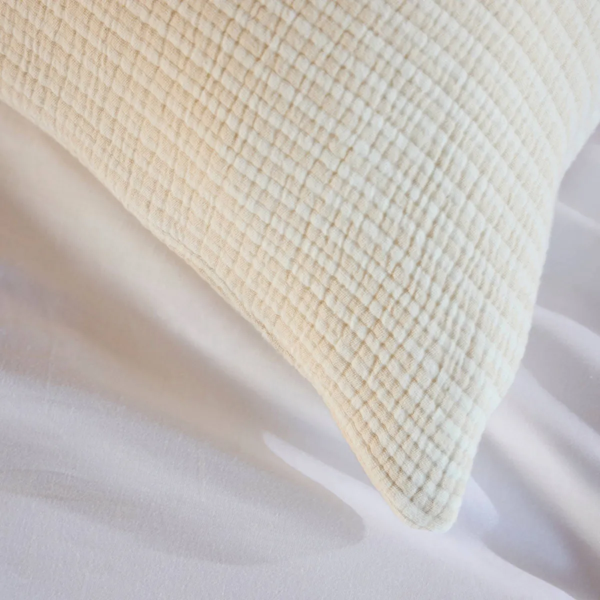 Federa rettangolare in garza di cotone trapuntata (50 x 70 cm) Oria Beige