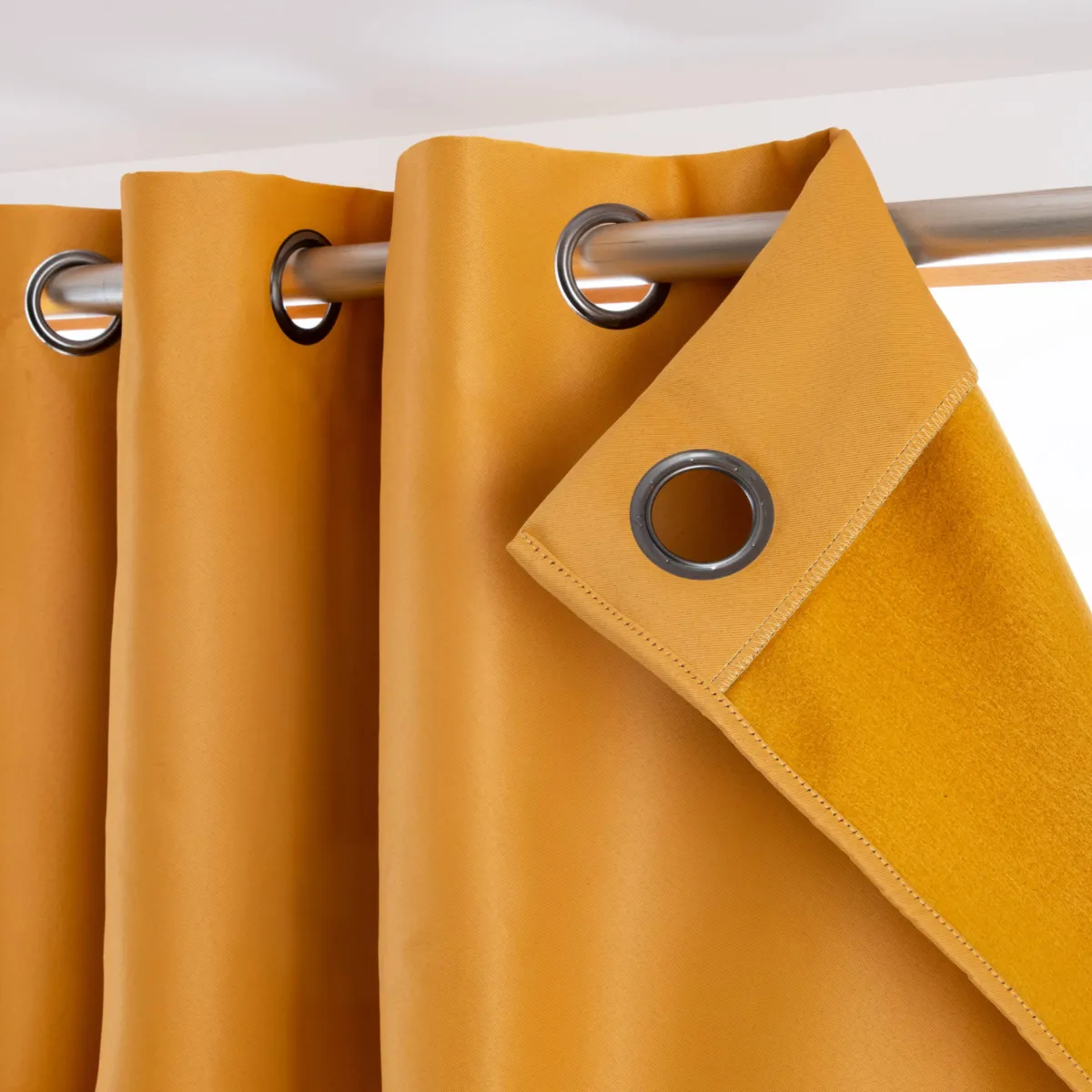 Tenda semi-oscurante termica (140 x 280 cm) Nocta Giallo senape