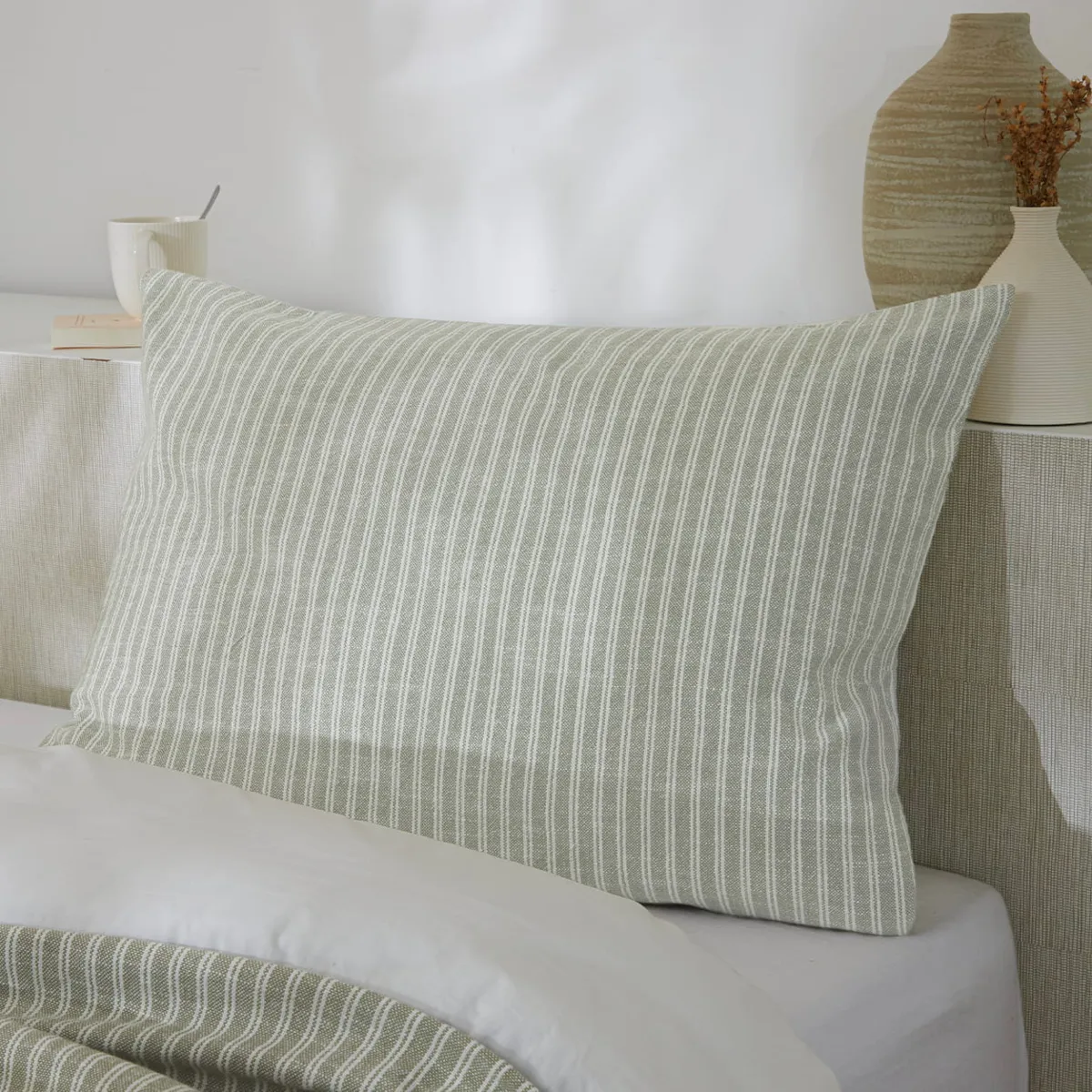 Federa rettangolare reversibile in cotone testurizzato e percalle (50 x 80 cm) Alice Verde