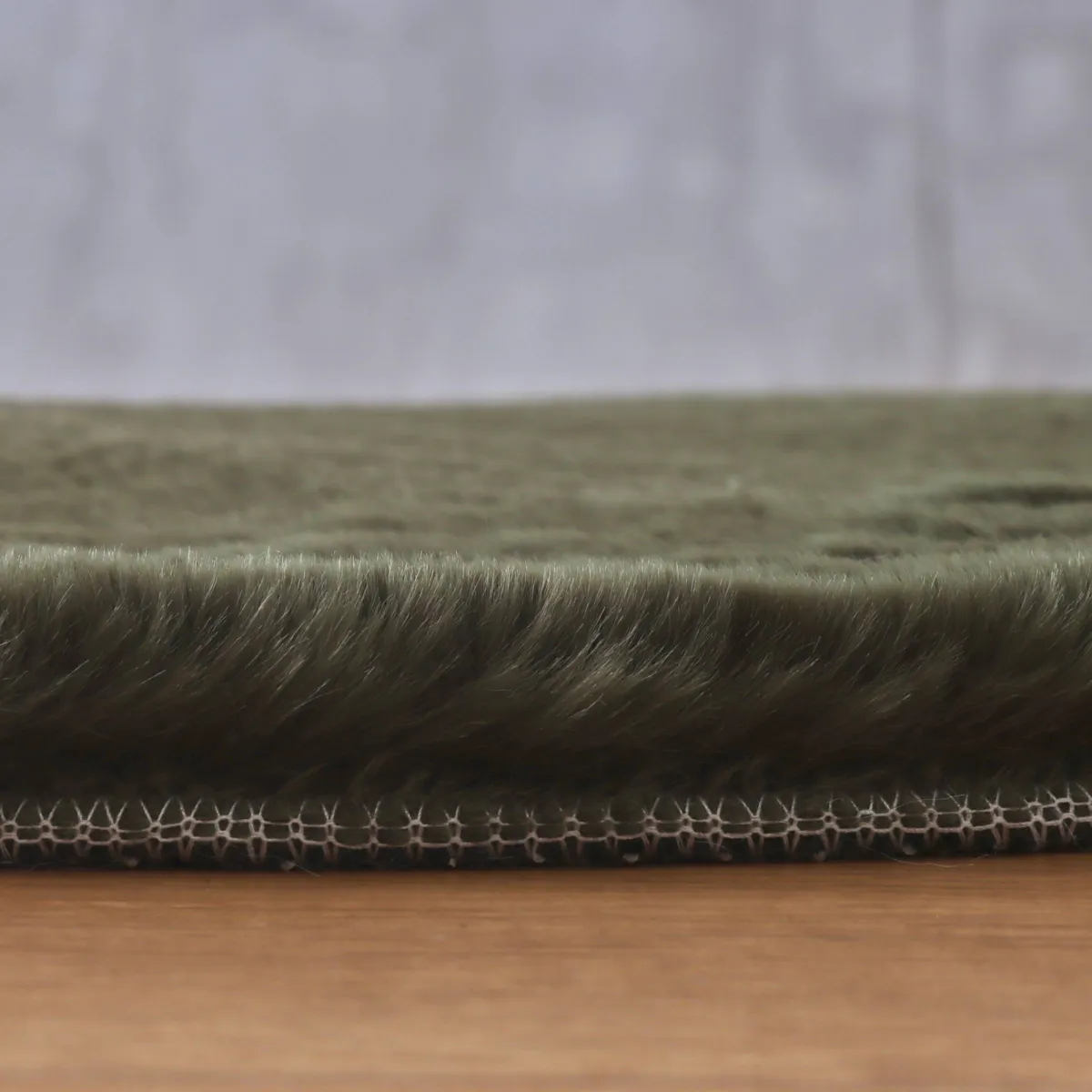 Tappeto rettangolare in ecopelliccia (160 x 230 cm) Finn Verde cachi