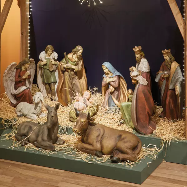 De 11 grote kerststalfiguren van Paul