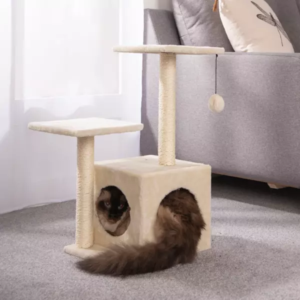 Katte tr� med leget�j og hule Ecru