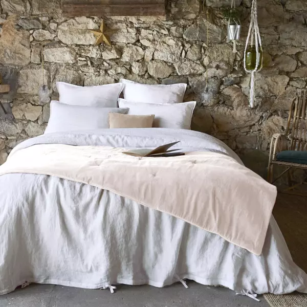 Edred�n en terciopelo de algod�n (90 x 200 cm) Victor Beige pampa