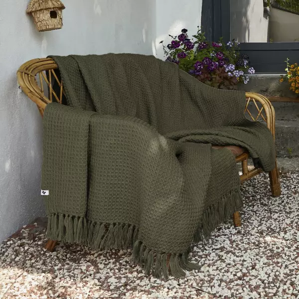 Plaid van gerecycled materiaal (220 cm) Gabin Tijmgroen