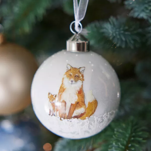 S�t med 12 julekugler i glas (D80 mm) Snekl�dt natur Hvid