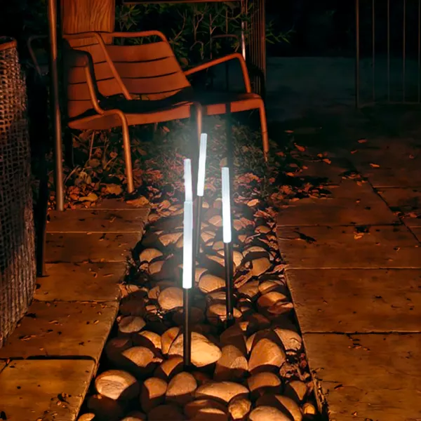 Set van 4 lichtgevende tuinprikkers (H51,5 cm) Cilinder Koud Wit