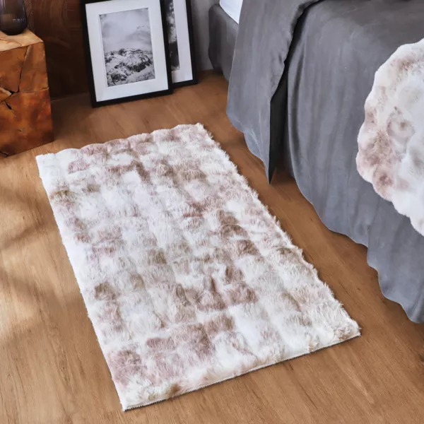 Tapis fausse fourrure (60 x 120 cm) Toronto Taupe