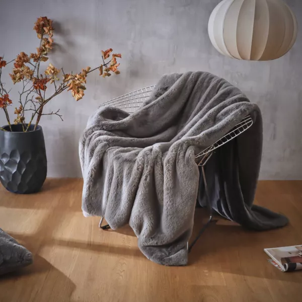 Plaid i falsk pels (140 x 200 cm) Finn Antracitgr�