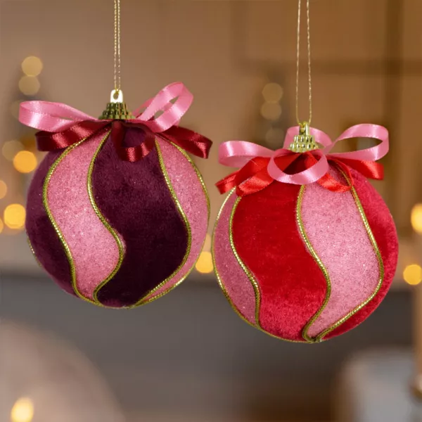 S�t med 12 julekugler (D80 mm) Fortryllende R�d og figner