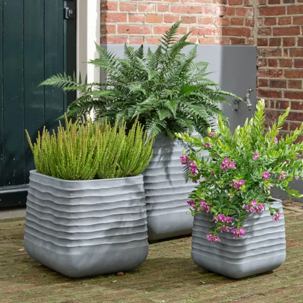 Lot de 3 cache-pots d'ext�rieur carr�s (H49-37-27 cm) Jamie Gris effet b�ton