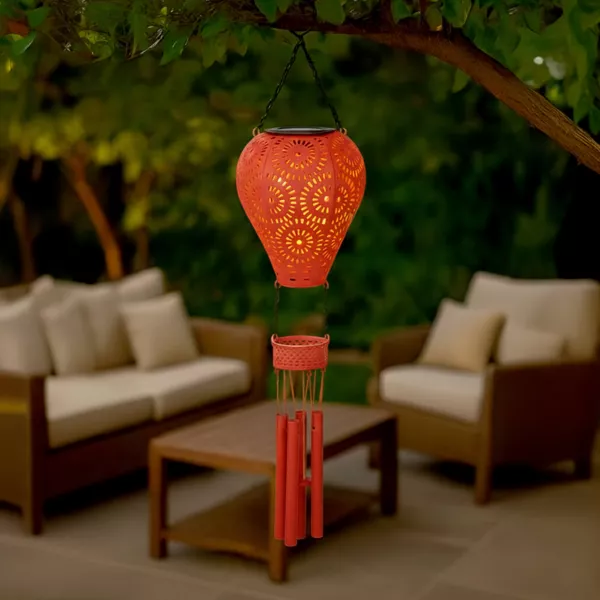 Suspension de jardin solaire LED (H56 cm) Montgolfi�re Rouge