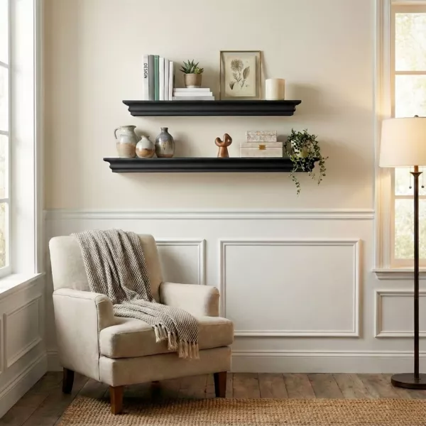 S�t med 2 sorte Jaspery v�ghylder i tr� (L70 cm)