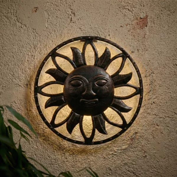 Solar-Wandleuchte aus Metall (D37 cm) Sonnengott Patiniertes Bronze und Warmwei�