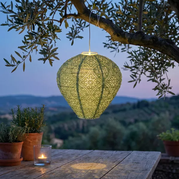 Solar-H�ngelampe f�r den Garten (H28 cm) Durchbrochene Laterne Gr�n