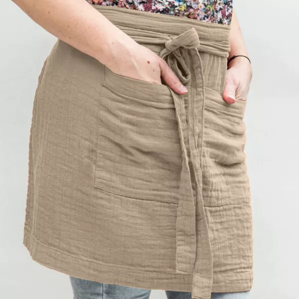 Musselin-Kochsch�rze mit Taschen Ga�a Hellbraun