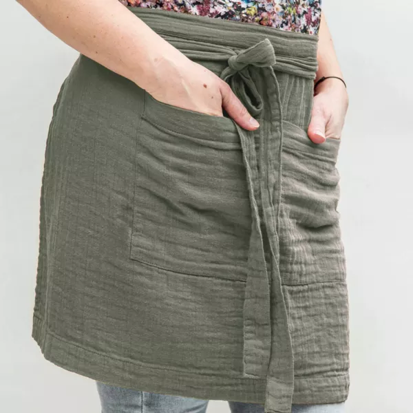 Grembiule con tasche garza di cotone Ga�a Verde rosmarino