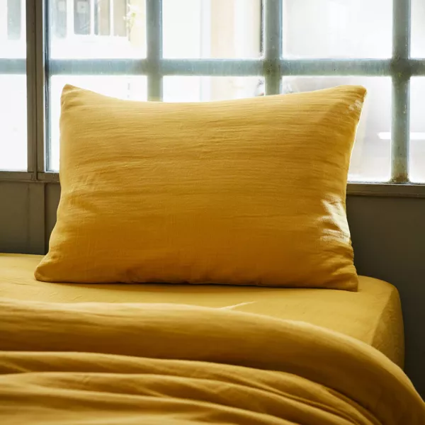 Taie d'oreiller rectangulaire gaze de coton (50 x 80 cm) Ga�a Jaune safran