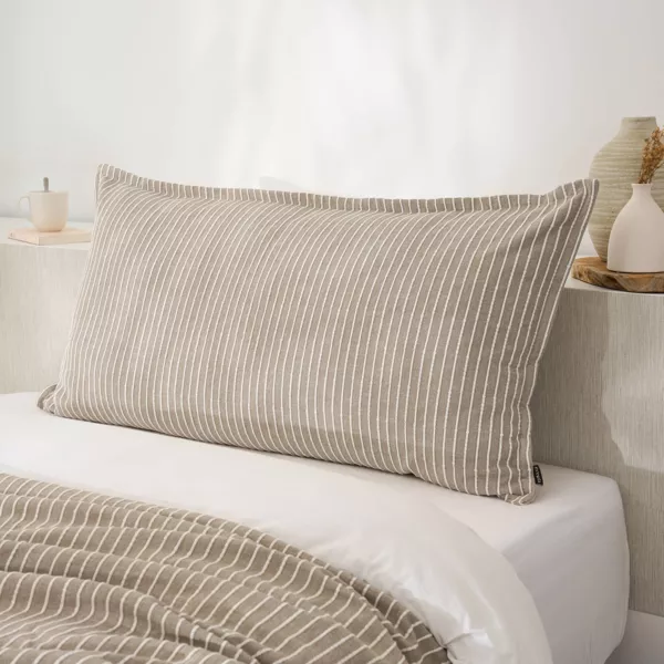 Coussin rectangulaire coton textur� (55 x 110 cm) Alice Ecru