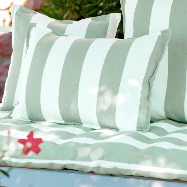 Copricuscino rettangolare per esterno idrorepellente (40 x 60 cm) Noa Verde salvia