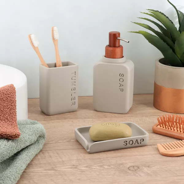 Set bicchiere portaspazzolino e distributore in poliresina incisa Sia Beige