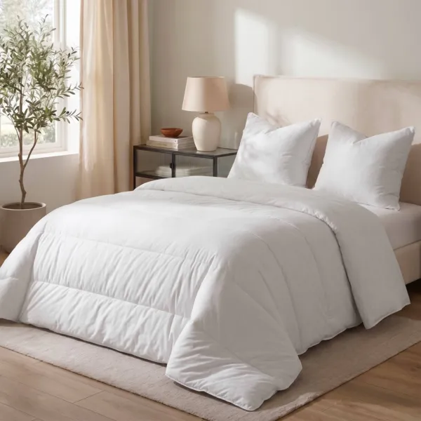 Set Warme anti-mijt dekbed (240 x 220 cm) + 2 Kussens (60 x 60 cm) Witte Komeet