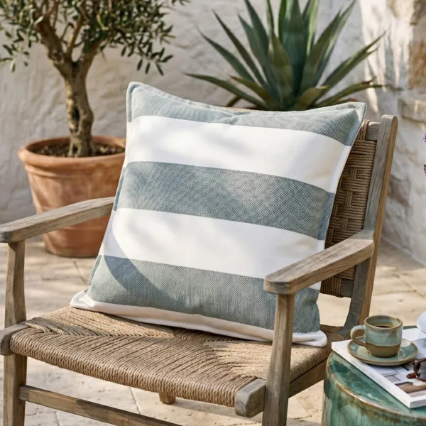 Funda de coj�n exterior cuadrada repelente al agua (45 x 45 cm) Noa Verde salvia