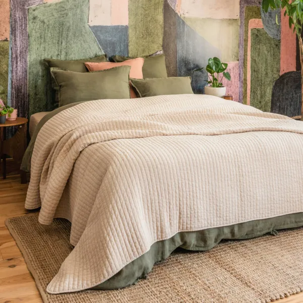 Copriletto trapuntato in cotone (240 x 220 cm) Mira Beige