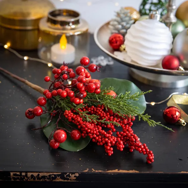 Branche de sapin (H25 cm) Big Berry Rouge