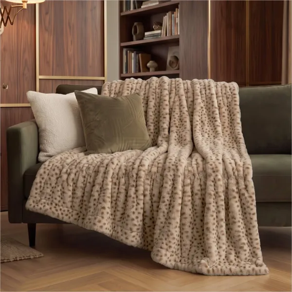 Plaid fausse fourrure (210 x 240 cm) Yari Ecru mouchet�