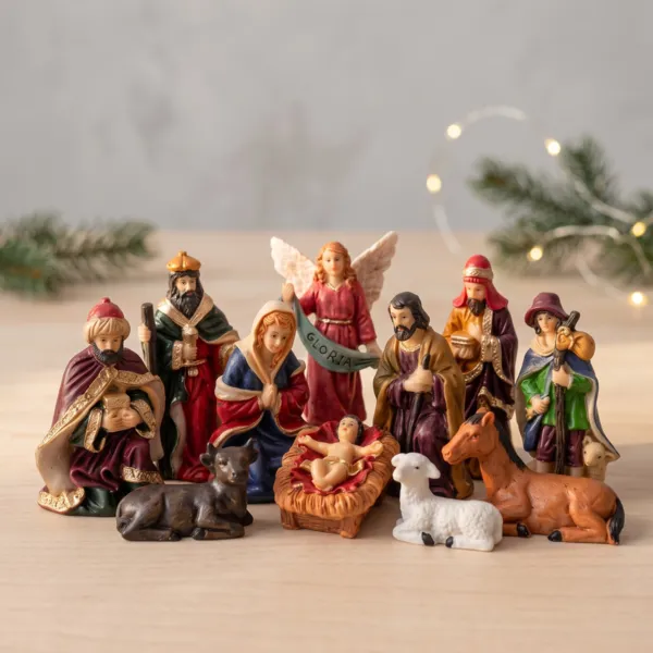 Les 11 santons (Hauteur 10 cm) de Sacha