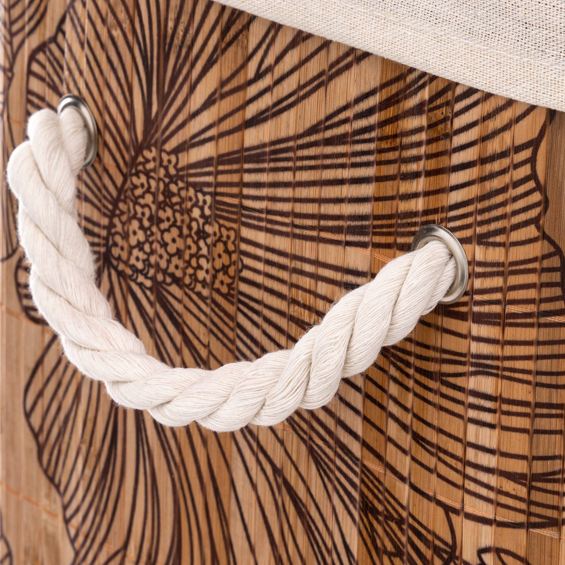 Bac à linge basculant en bois - Meuble à linge - Meubles de salle de bain -  Matahati - Créateur de mobilier durable