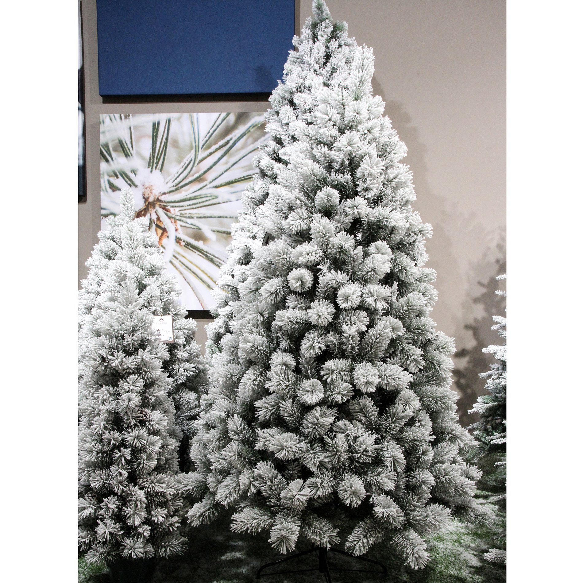 Albero di Natale abete artificiale bianco innevato altezza 210 cm